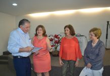 COOPED participa de entrega de documento de ações para melhoria da saúde da criança